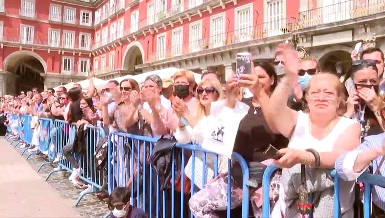 Procesiones y tamborradas ponen el punto y final a la Semana Santa en Madrid