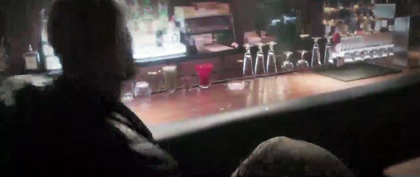 Joker - EXTRAIT VF Baston dans le casino