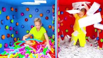 100 Mystery Buttons But Only One Lets You Escape challenge with Vlad and Niki