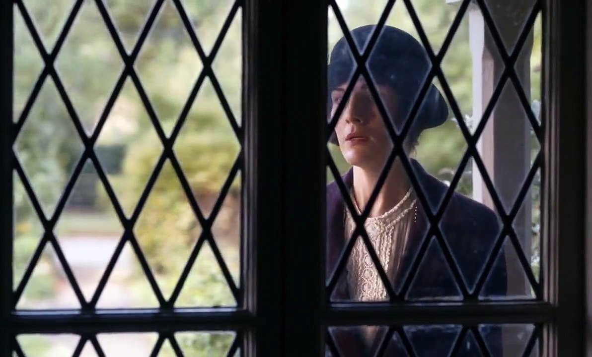 Downton Abbey EXTRAIT VF "J'ai besoin de vous Carson"
