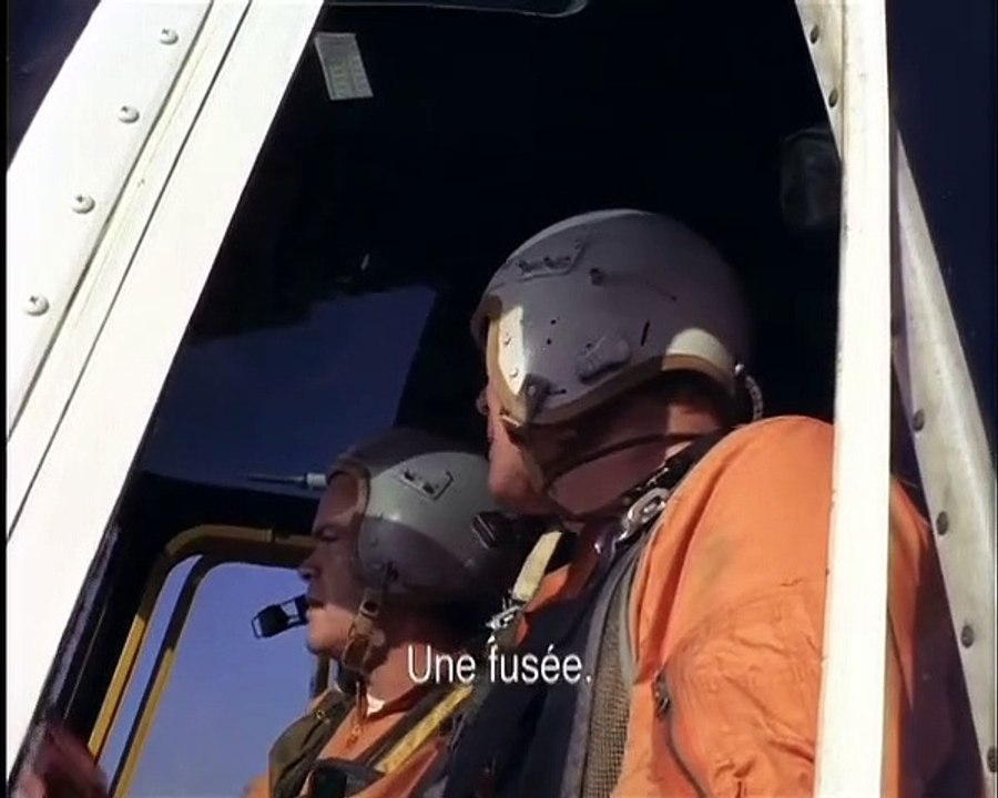 Le Triangle du diable - EXTRAIT VOST "Arrivée sur le bateau"