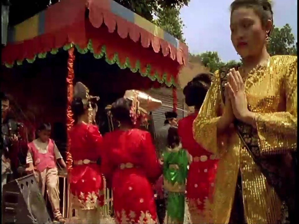 Indonesie - Des îles, des volcans, des hommes Bande-annonce VF