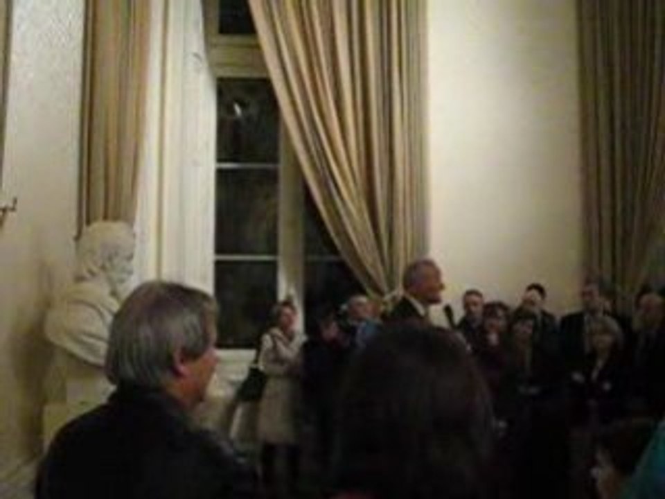 Serge Lepeltier victorieux