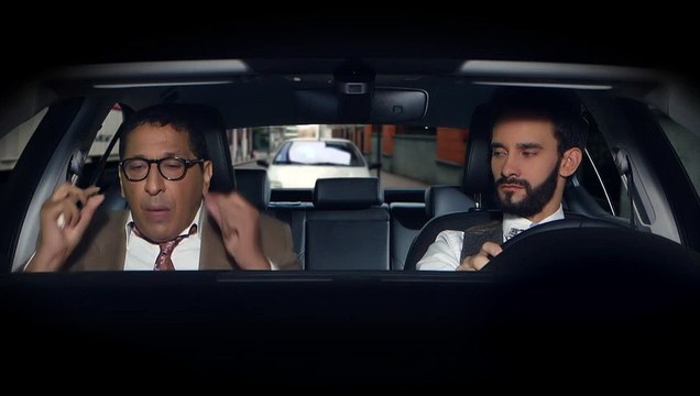 A votre service - saison 3 Teaser (2) VF