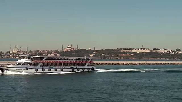 Ma mère et mon père - EXTRAIT Passée est ma vie