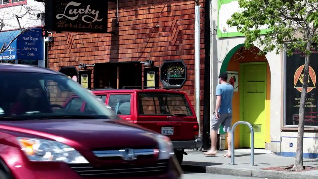 Bar America Bande-annonce VO