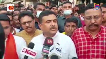 ঝালদায় তপন কান্দু ও নিরঞ্জন বৈষ্ণবের বাড়িতে গিয়ে দলদাস পুলিশকে ধুয়ে দিলেন শুভেন্দু অধিকারী !