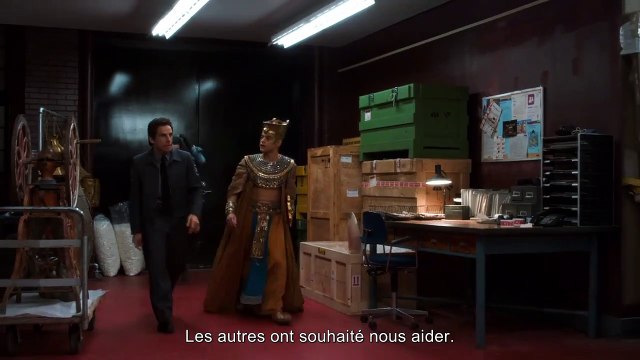 La Nuit au Musée : le Secret des Pharaons - EXTRAIT VOST Ce coffre est grand