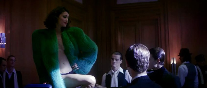 Yves Saint-Laurent Teaser VF