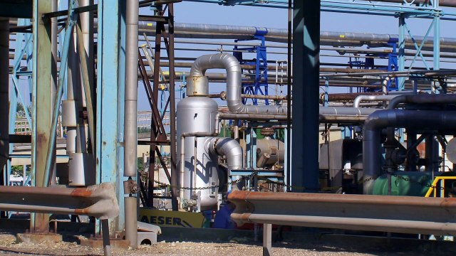 Bleu Pétrole Bande-annonce VF