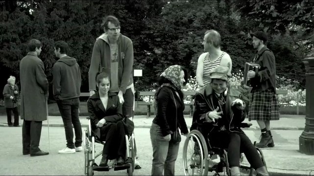 Indésirables Bande-annonce VF