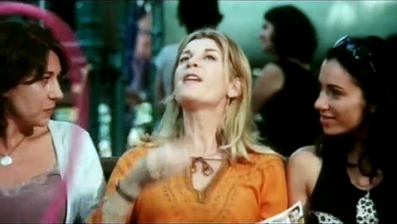 Comme t'y es belle! Bande-annonce VF