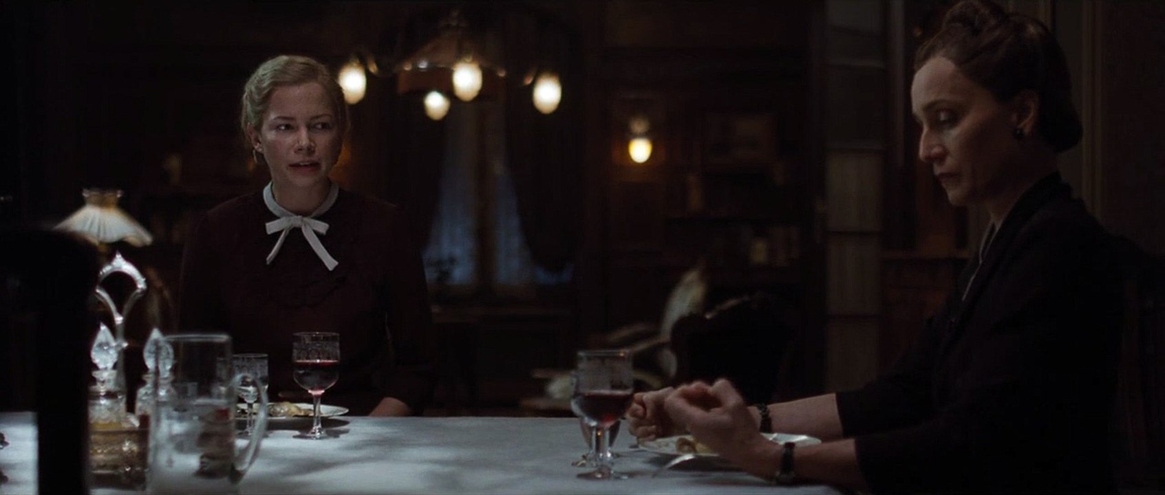 Suite Française - EXTRAIT VF "Votre mari est prisonnier de guerre"