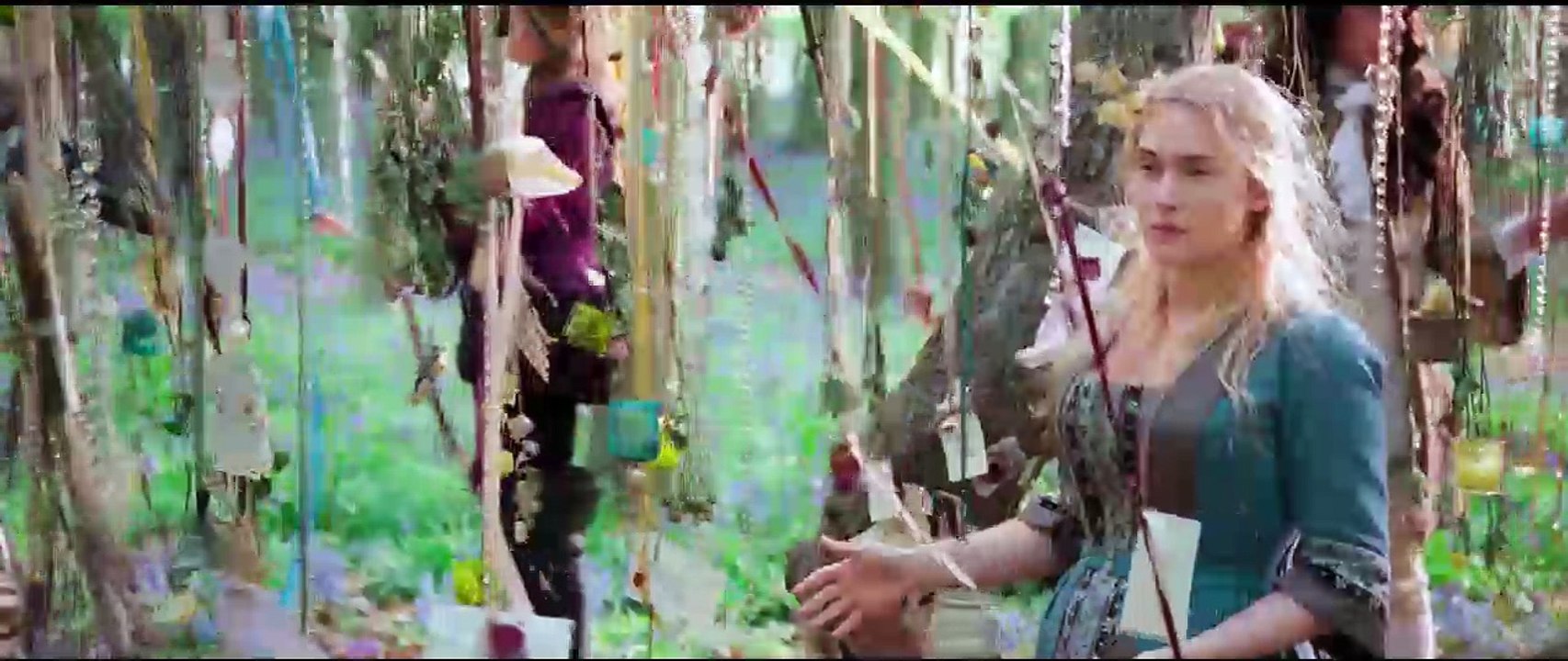 Les Jardins du Roi Bande-annonce VF