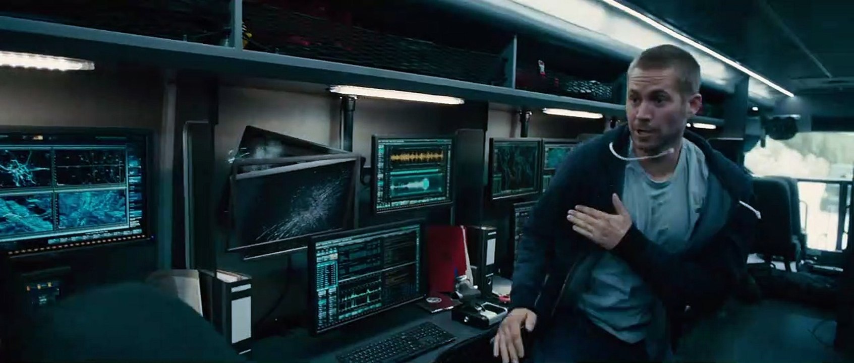 Furious 7 - EXTRAIT VOST "Combat entre Brian et Kiet"