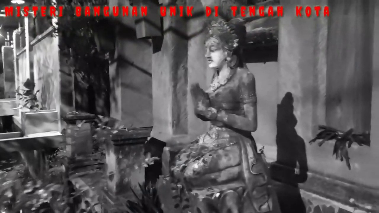 Misteri rumah adat bali