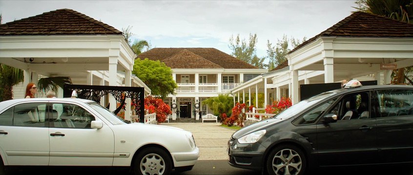 Belle comme la femme d'un autre - EXTRAIT Vous me suivez ?