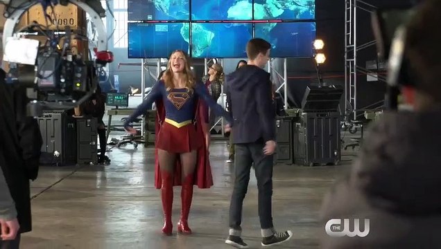 Arrow, Flash, Supergirl, Legends of Tomorrow : les coulisses du cross-over !