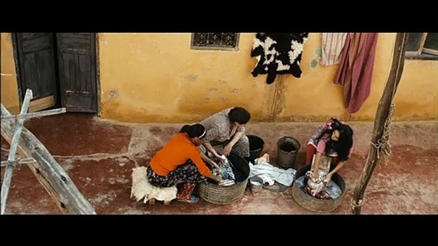 Le Sac de farine Bande-annonce VO