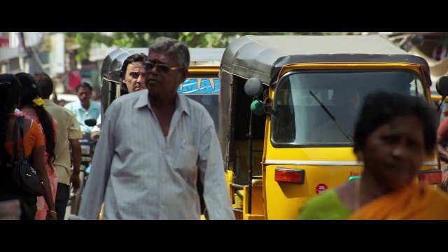 Son épouse Bande-annonce VF