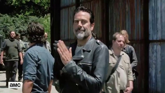 The Walking Dead - saison 7 partie 2 BONUS VO Les autres communautés