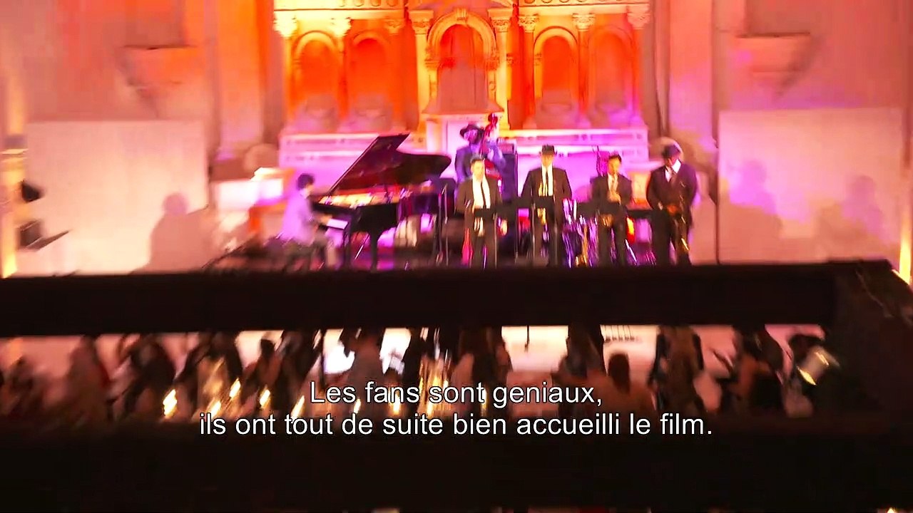 Cinquante Nuances plus sombres BONUS VO "L'avant-première"