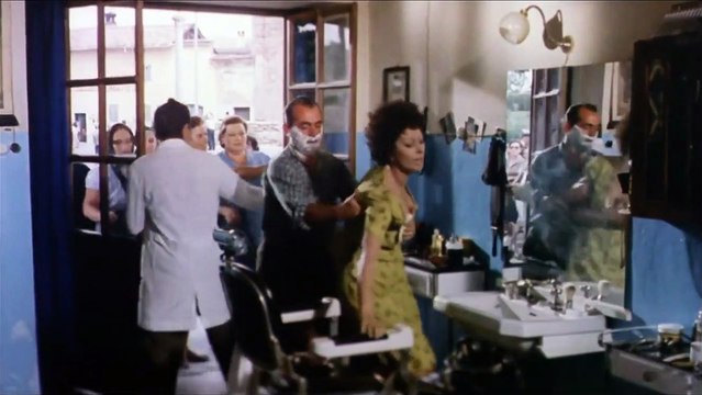 Les Fleurs du soleil Bande-annonce VO