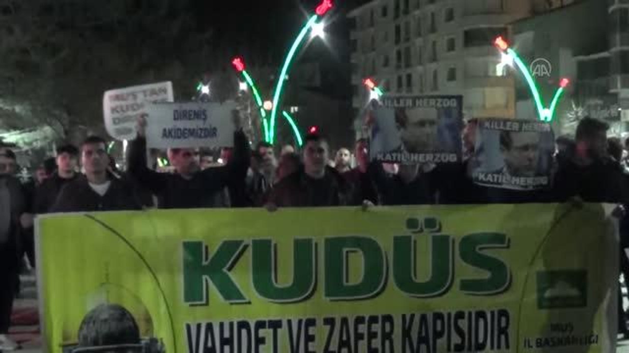 İsrail'in Mescid-i Aksa baskını protesto edildi