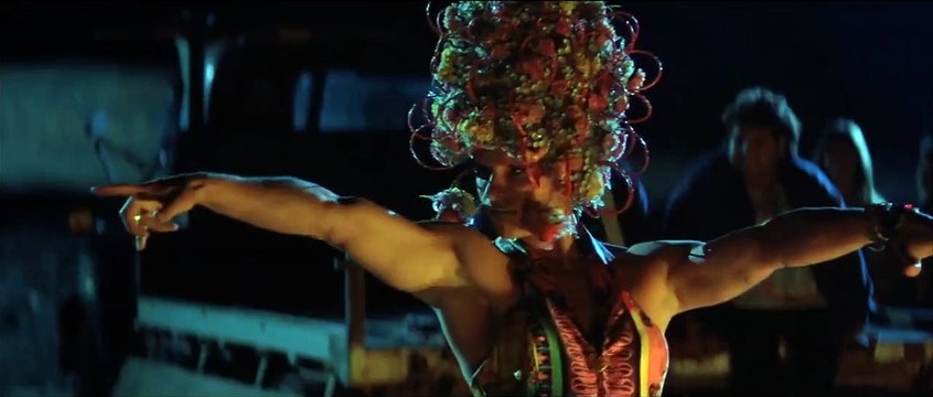 Priscilla, folle du désert TEASER VO I will survive