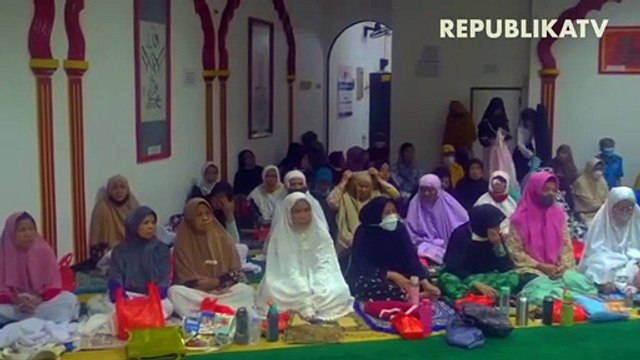Ramadhan Jadi Momentum Bagi Para Mualaf Belajar Tentang Makna Sholat