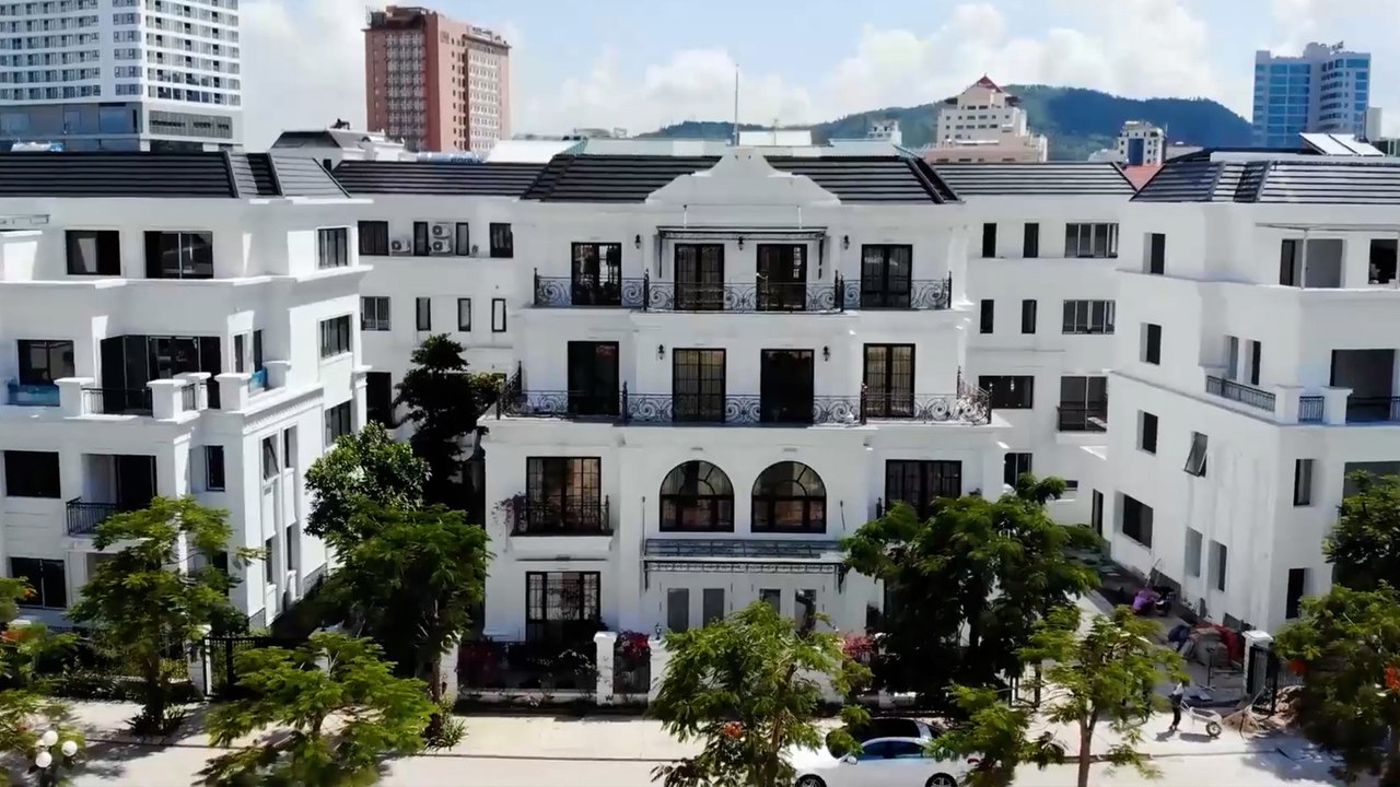 Có gì trong combo nghỉ dưỡng xa hoa bên vịnh Hạ Long?