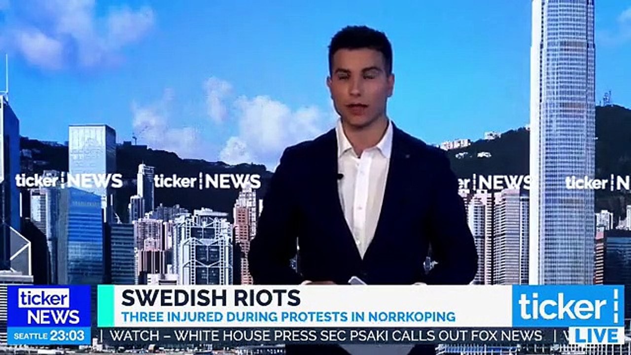 Suède: Trois blessés par balle lors d'affrontements violents entre les forces de l'ordre et des manifestants protestant contre un groupuscule d'extrême droite qui se targue de brûler le Coran