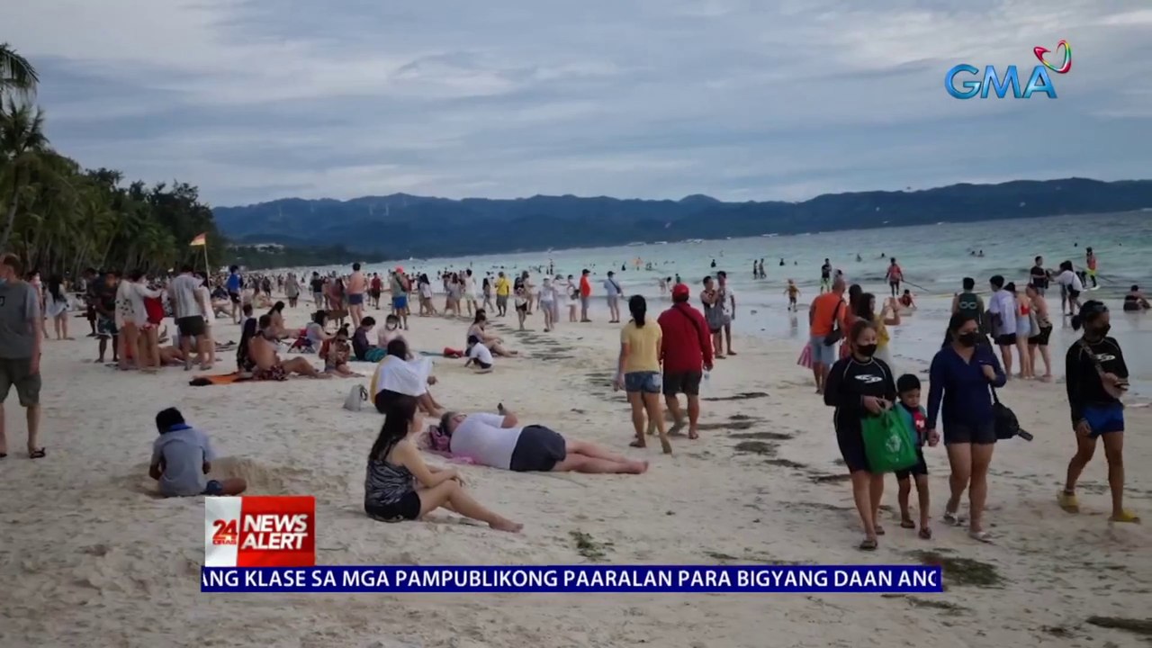DOT, hiniling sa DILG at DENR na gumawa ng hakbang kaugnay sa sobrang carrying capacity ng Boracay nitong Huwebes Santo at Biyernes Santo | 24 Oras News Alert