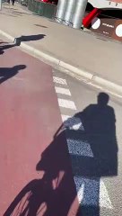 Peligroso carril bici en la calle Diputació