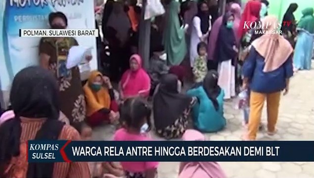 Ribuan Warga Antre Berdesakan Terima Blt Minyak Goreng
