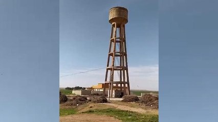 32 YILLIK SU DEPOSU 15 SANİYEDE YIKILDI