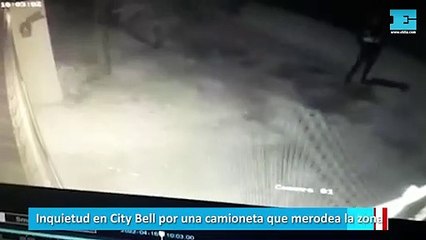 Inquietud en City Bell por una camioneta que merodea la zona