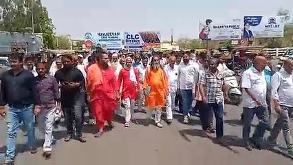 हमलावारों को गिरफ्तार करने के लिए सर्व समाज ने निकाली आक्रोश रैली