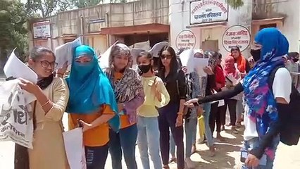 अंतिम दिन उमड़े विद्यार्थी