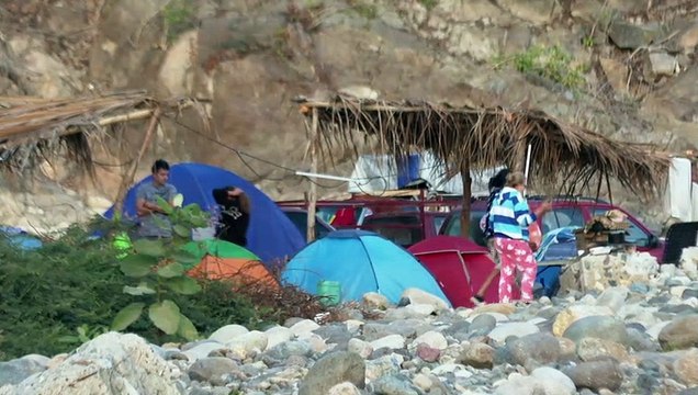 Familias acampan en Paso del Guayabo y La Desembocada | CPS Noticias Puerto Vallarta