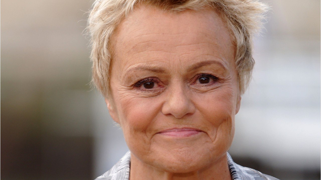 GALA VIDEO - Muriel Robin : “On sait ce qu'on traverse”, les confidences de l'humoriste sur son couple avec Anne Le Nen