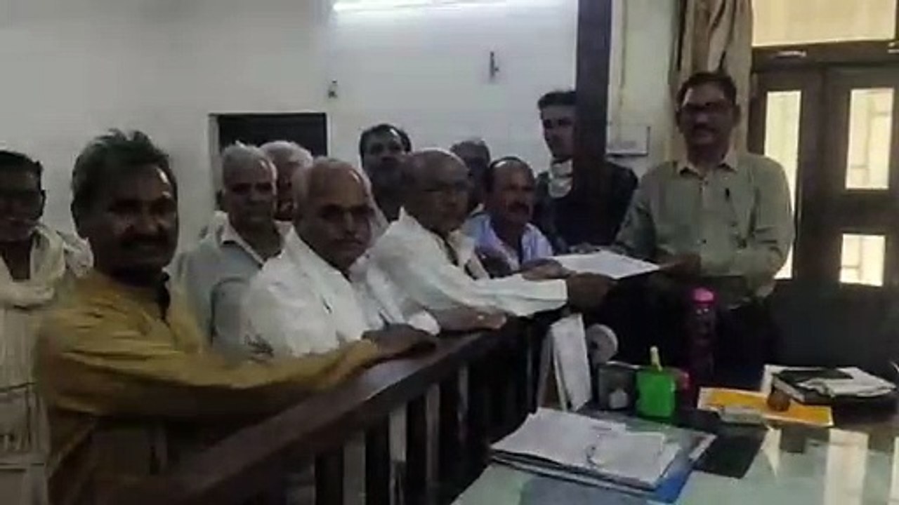 Demonstration::आधा मुआवजा और बीमा क्लेम में देर...