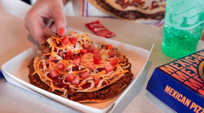 Mexican Pizza Is Finally Returning to the Taco Bell Menu