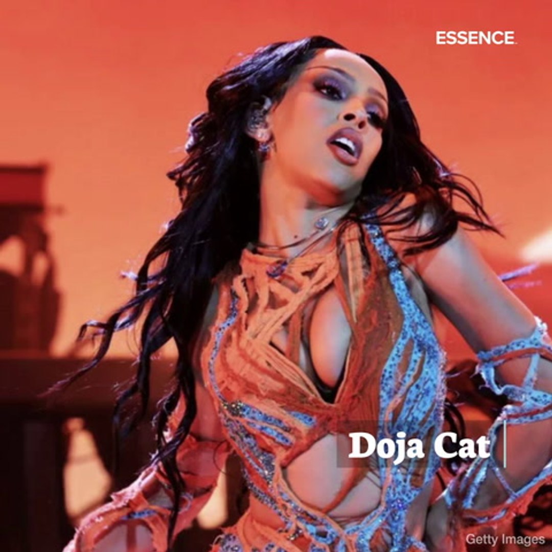 ⁣The Best Celebrity Looks From Coachella 2022