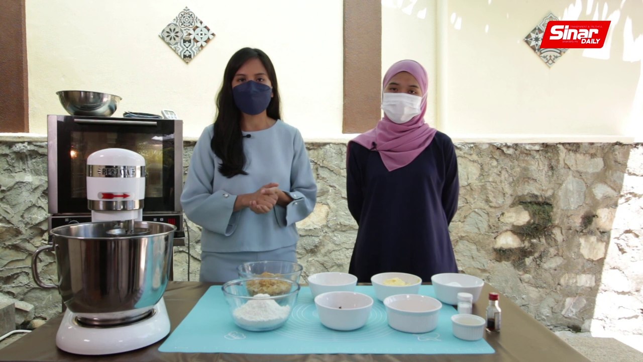 Dazzle Raya Cookie Bake-Off