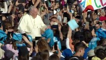 شاهد: البابا فرانسيس يلتقي بأطفال إيطاليين بمناسبة عيد الفصح