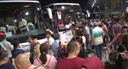 Bayram tatili öncesi otogarlarda bilet yoğunluğu