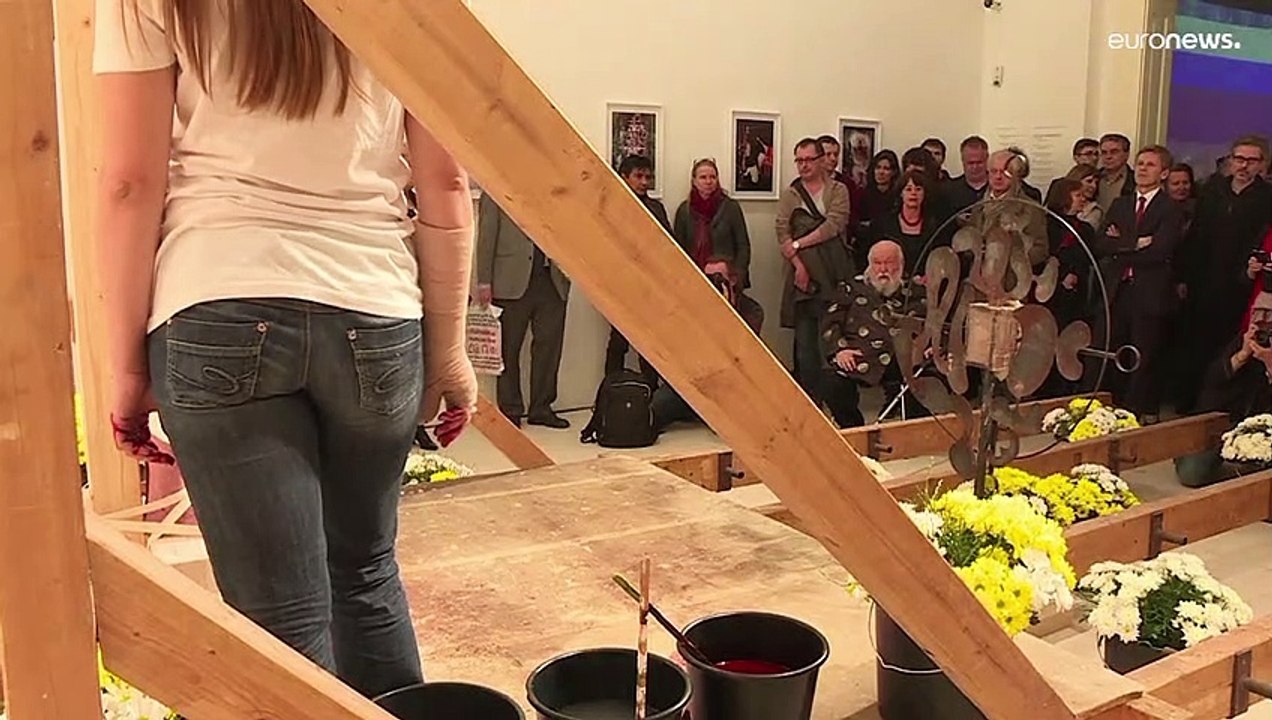 Umstrittener Aktionskünstler Hermann Nitsch ist tot