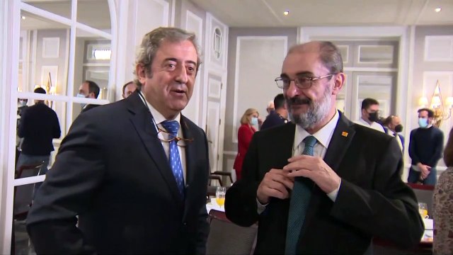 Lambán pide más financiación para Aragón y pone el foco en su aeropuerto