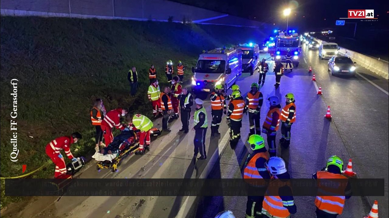 S1-  Schwerer Verkehrsunfall mit mehreren eingeklemmten Personen